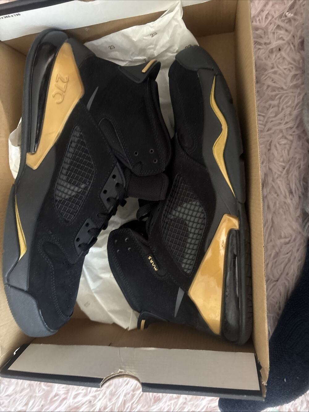 Size 11.5 - Air Jordan Mars 270 Black Gold